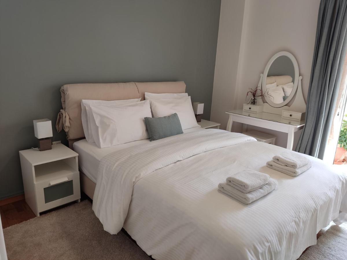 Central & Comfortable, 70M² Apt In Neos Kosmos เอเธนส์ ภายนอก รูปภาพ